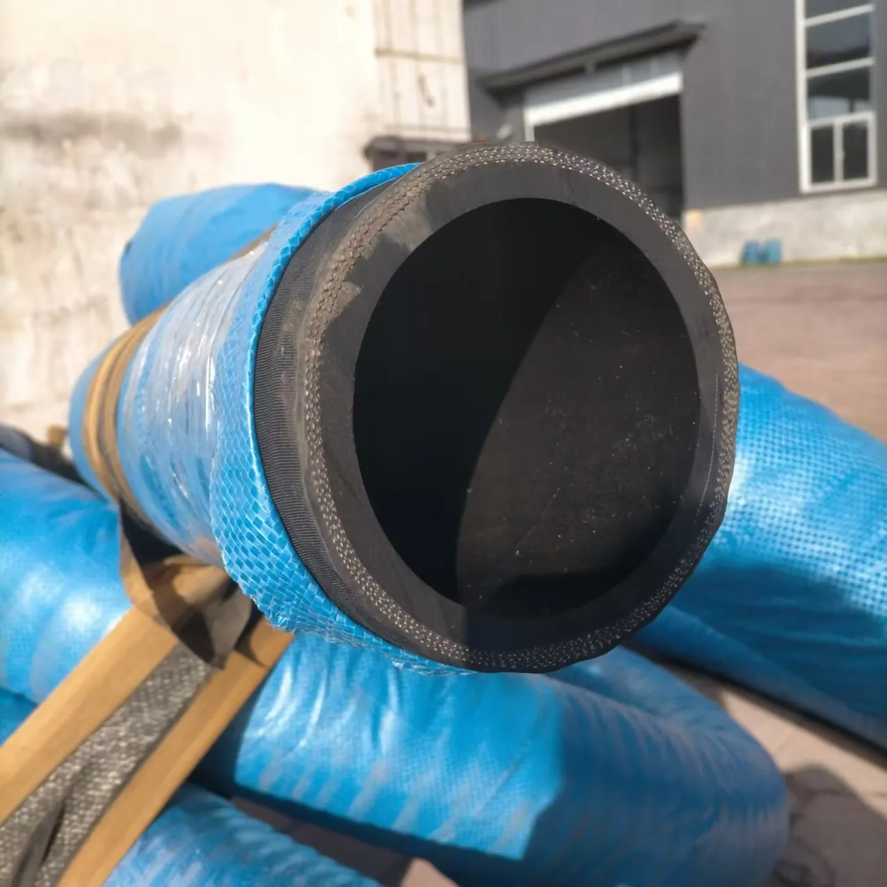 Dry Cement Suction And Delivery Hose