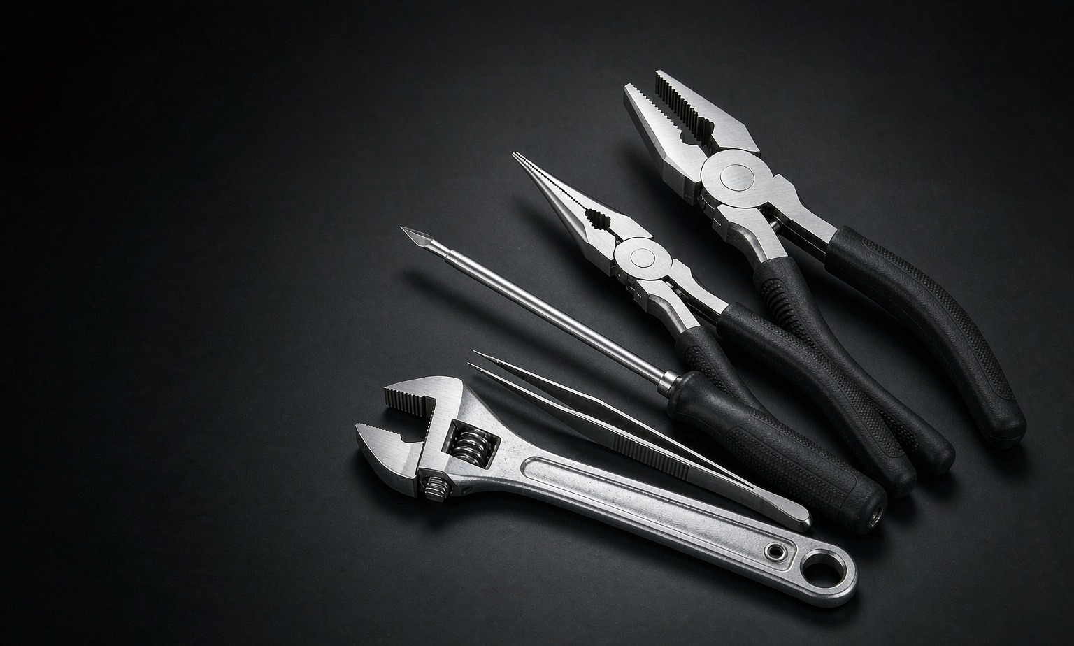 Utility Knives for Trade and Retail Programs: Blade Systems, Safety, and What Se