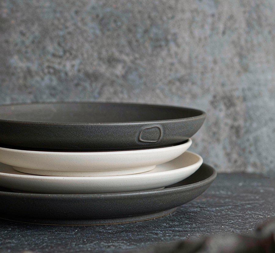 cover-plates-stack