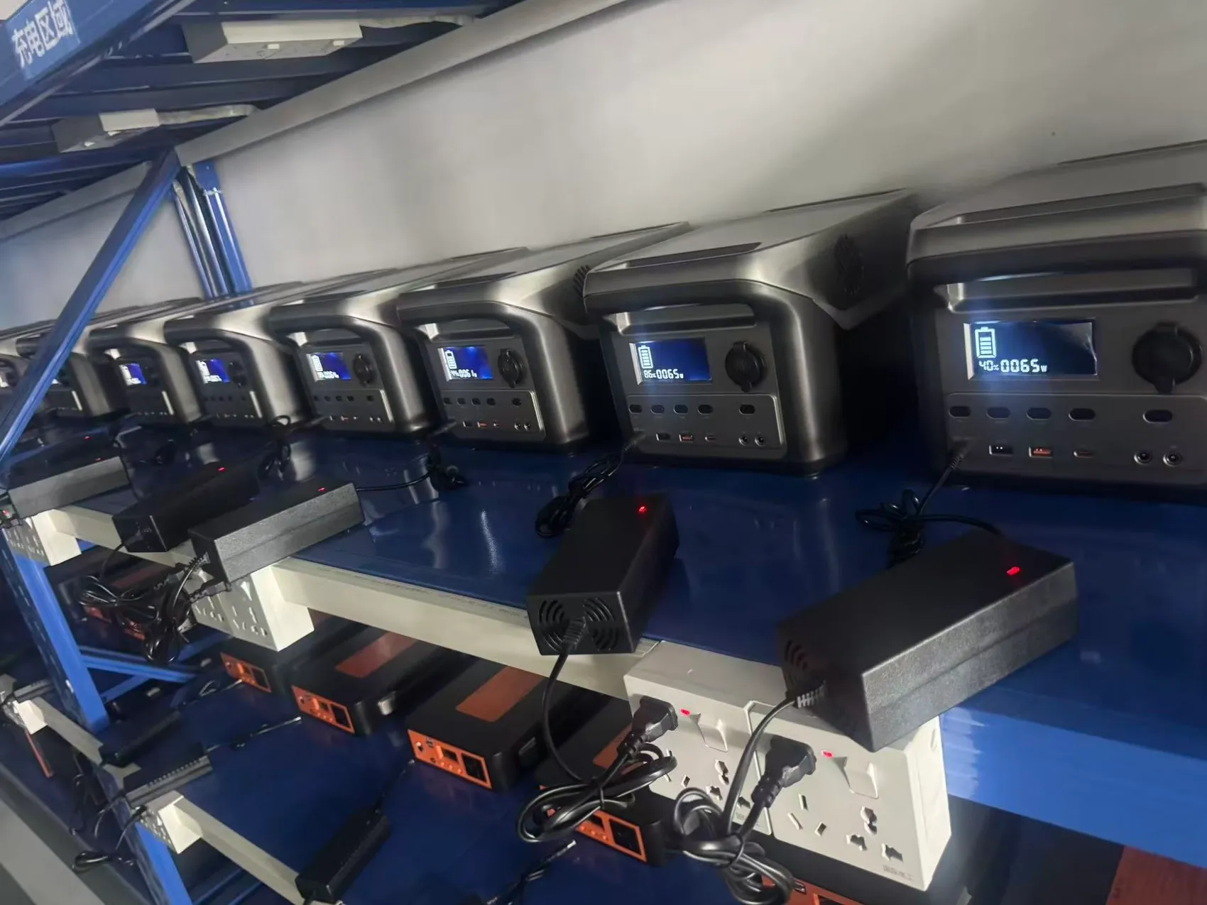 portable-power-station-100-percent-load-aging-test.jpg