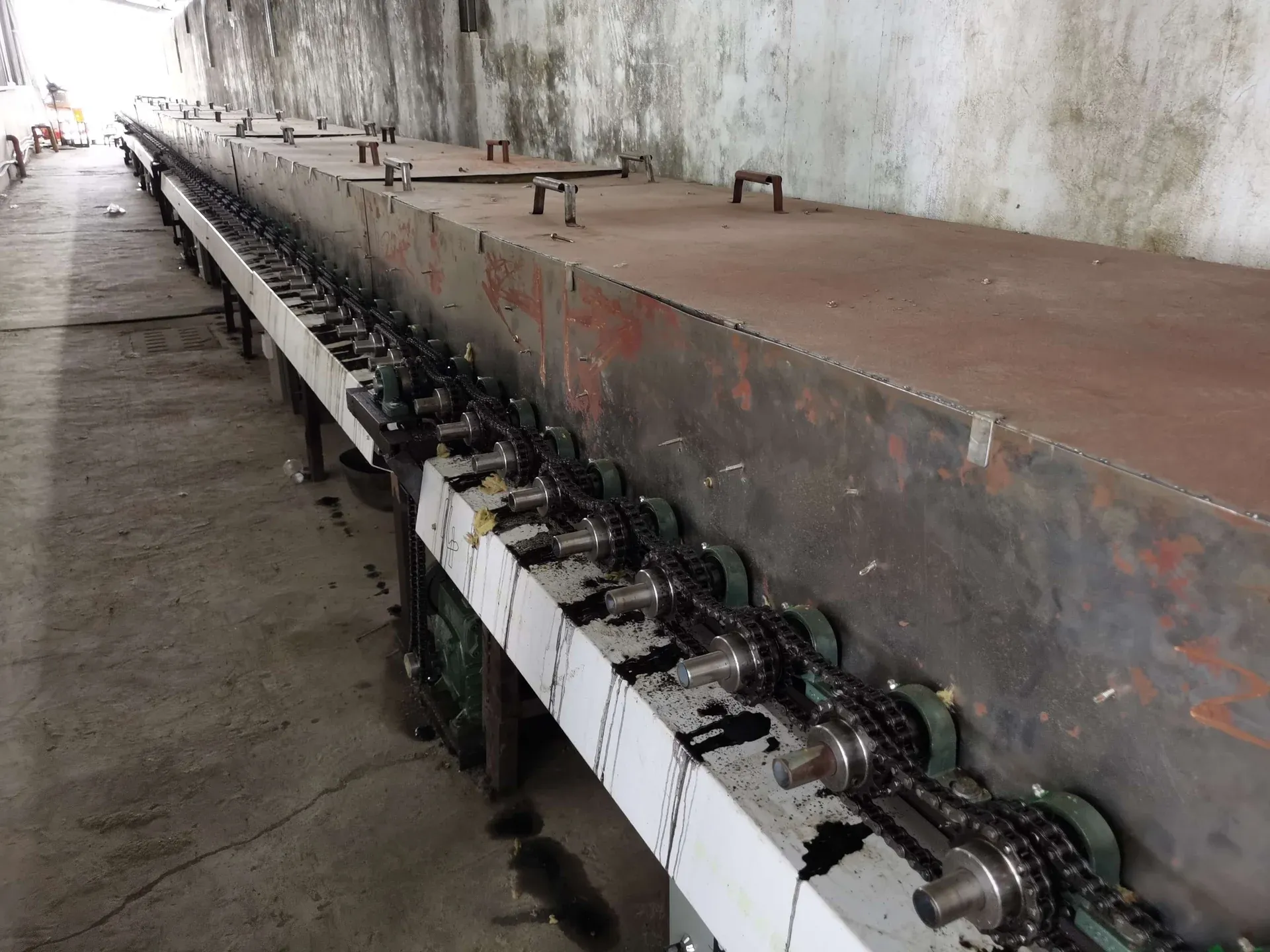 Real high-temperature production oven line