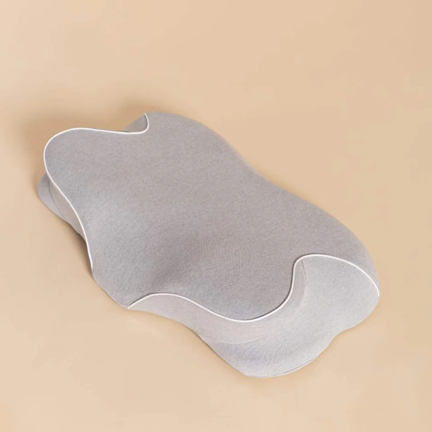 butterfly-contour-memory-foam-pillow