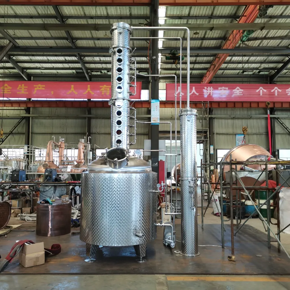 1000l‑stainless‑steel‑vodka‑distillation‑equipment‑factory‑front‑overview‑rectification‑column‑condenser