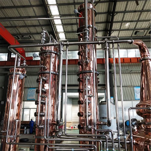 high-reflux-distillation-columns-with-copper-bubble-plates-internal