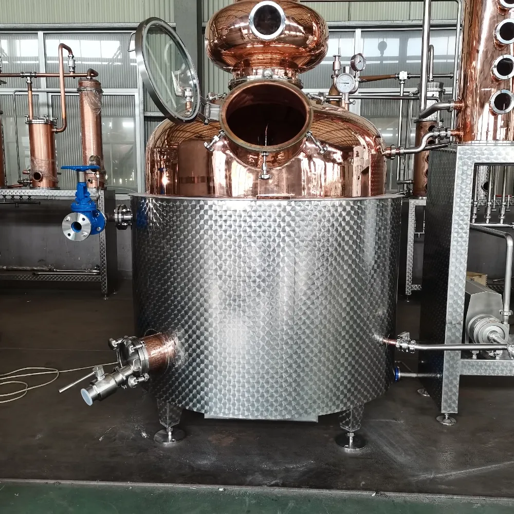 copper-pot-still-boiler-closeup-mash-inlet-manhole