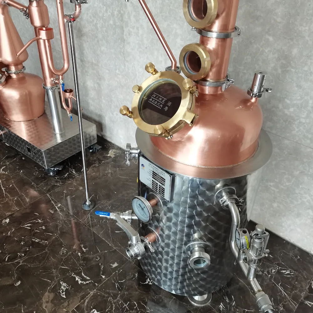 100l-copper-gin-still-boiler-manhole-valve-closeup