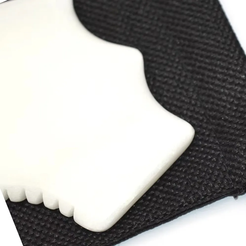 White jade gua sha3