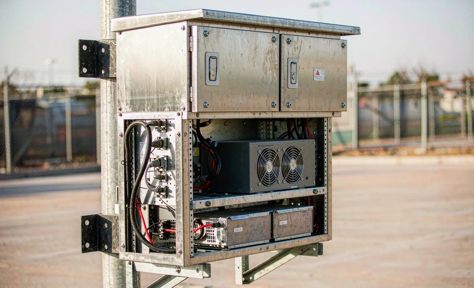 Photorealistic_outdoor_electri_2026-09-13T16-24-39