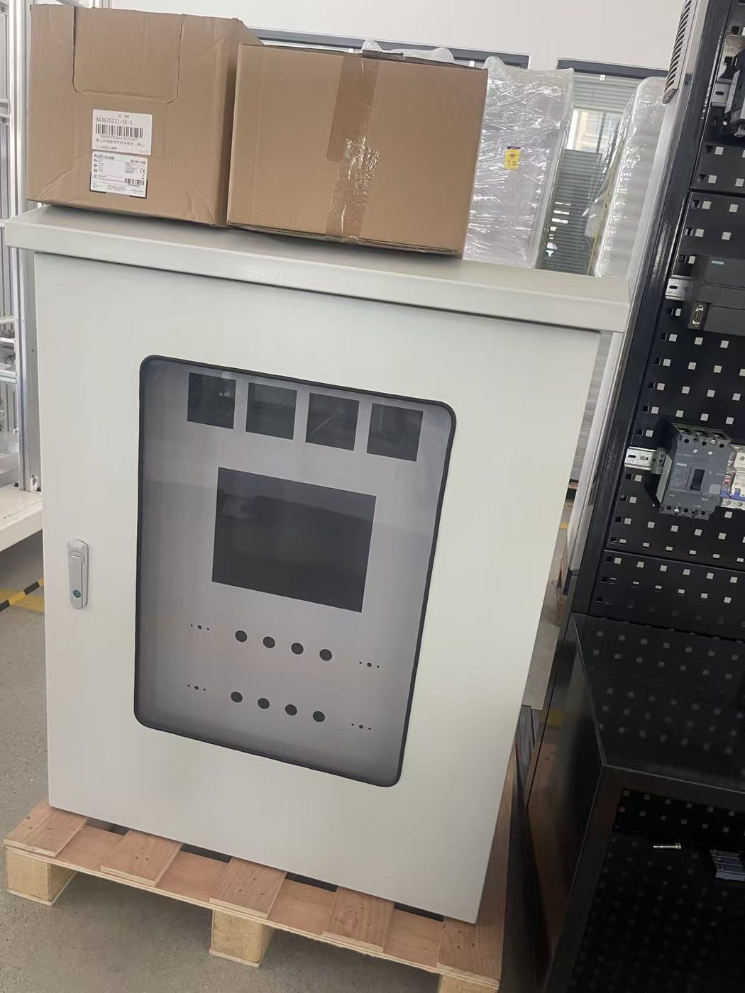Wiring plate with contactors and motor starters for a control panel