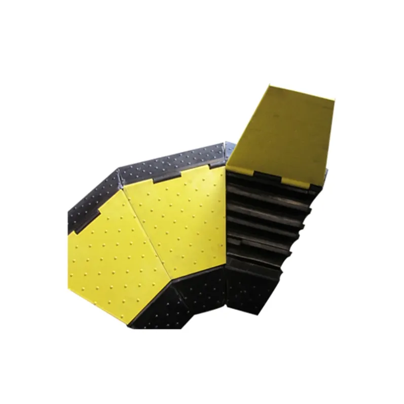 5 Channel Cable Ramp Corner 01