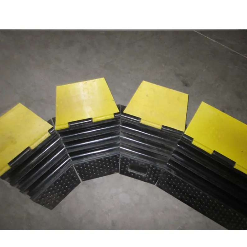 3 Channel Cable Ramp Corner 03