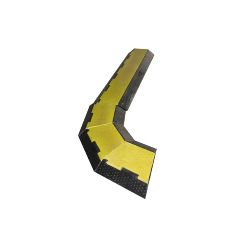 3 Channel Cable Ramp Corner 01