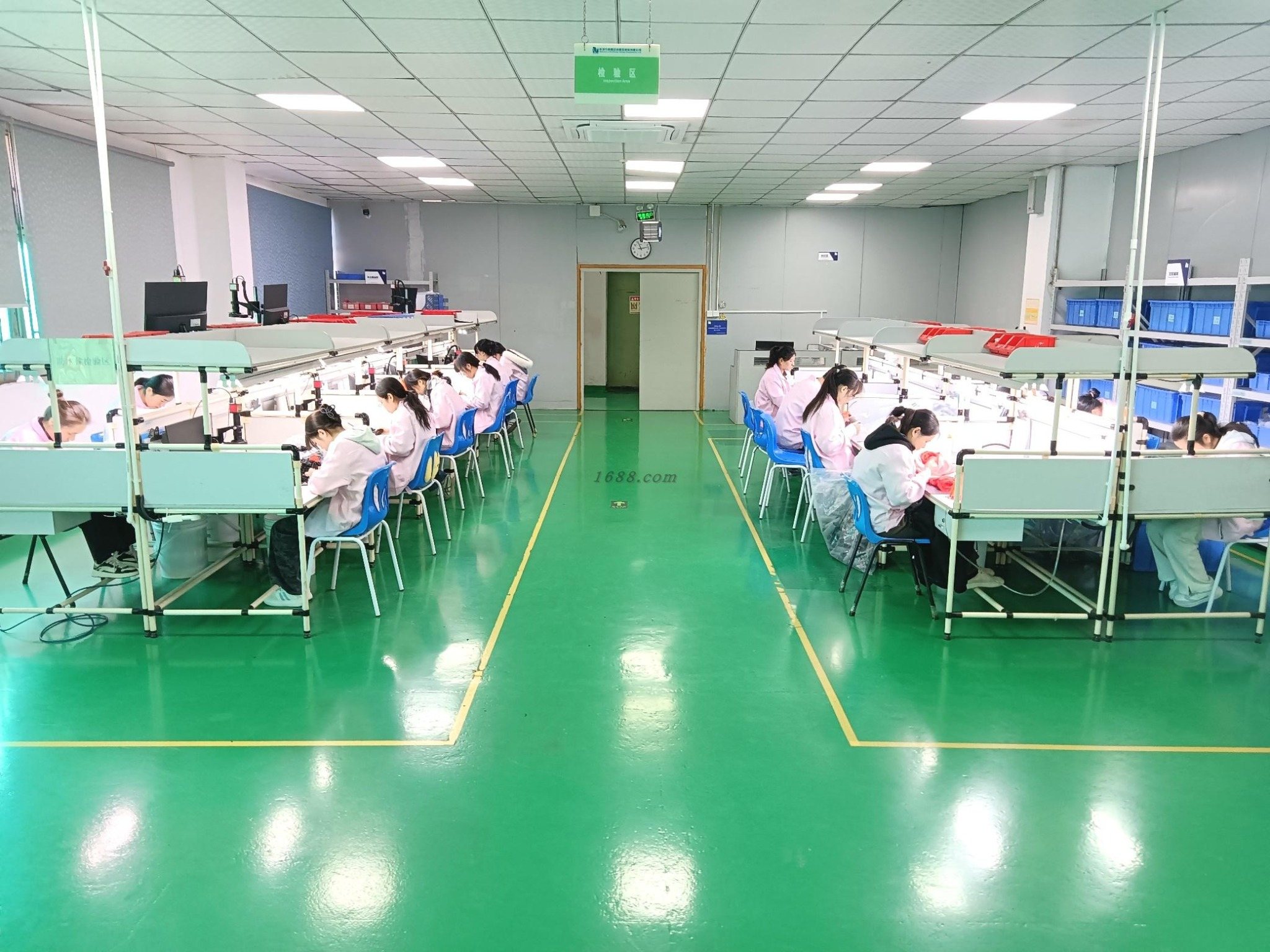 Assembly and inspection area at the ESKY manufacturing site