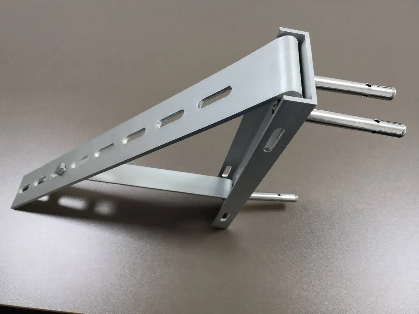 solar pole mount