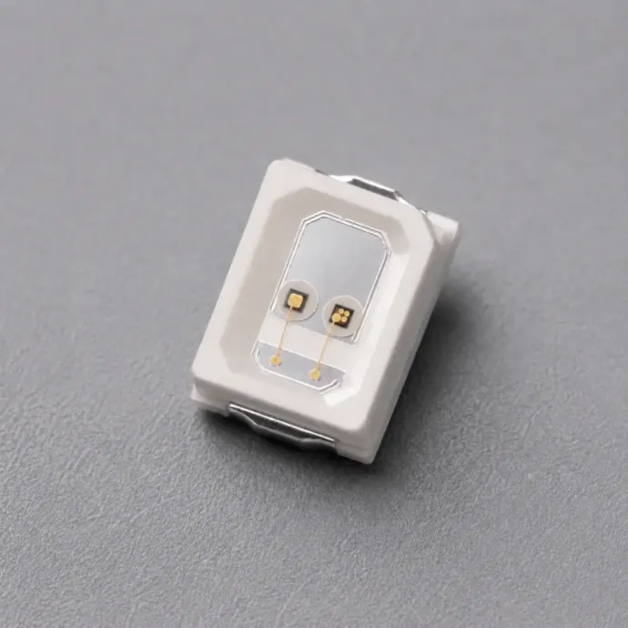Top view of a 2835 LED and VCSEL SMD package with separate emitter positions.