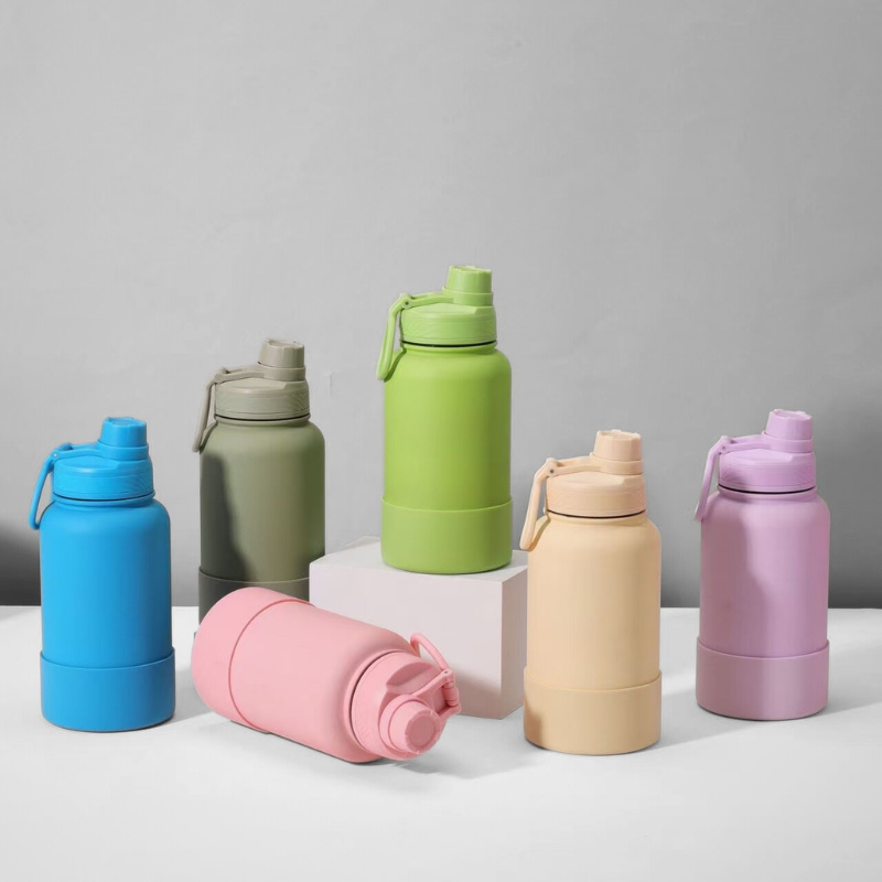 Heavy-Duty Adventure Hydration Flask