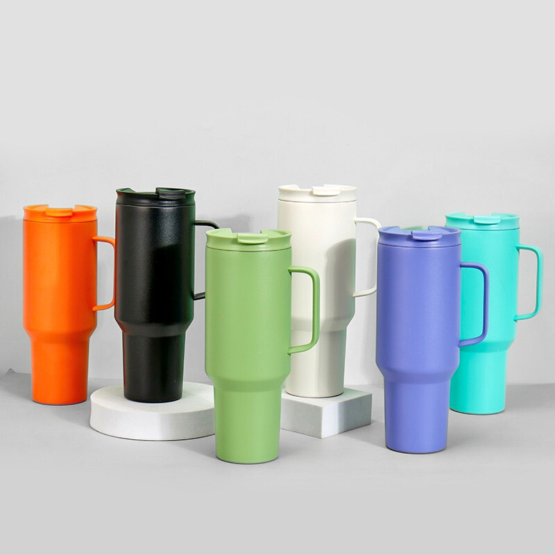 Universal Vacuum Travel Mug