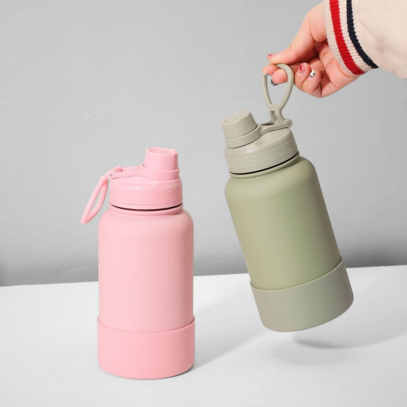 Heavy-Duty Adventure Hydration Flask