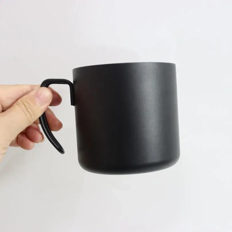 White and black coffee mugs with handles product view 3