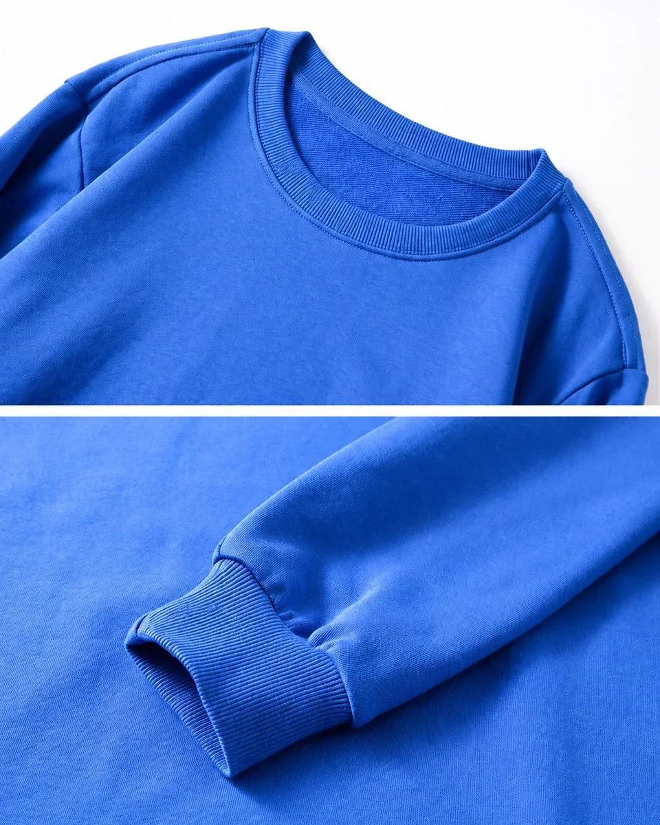 Crew neck sweatshirt detail view