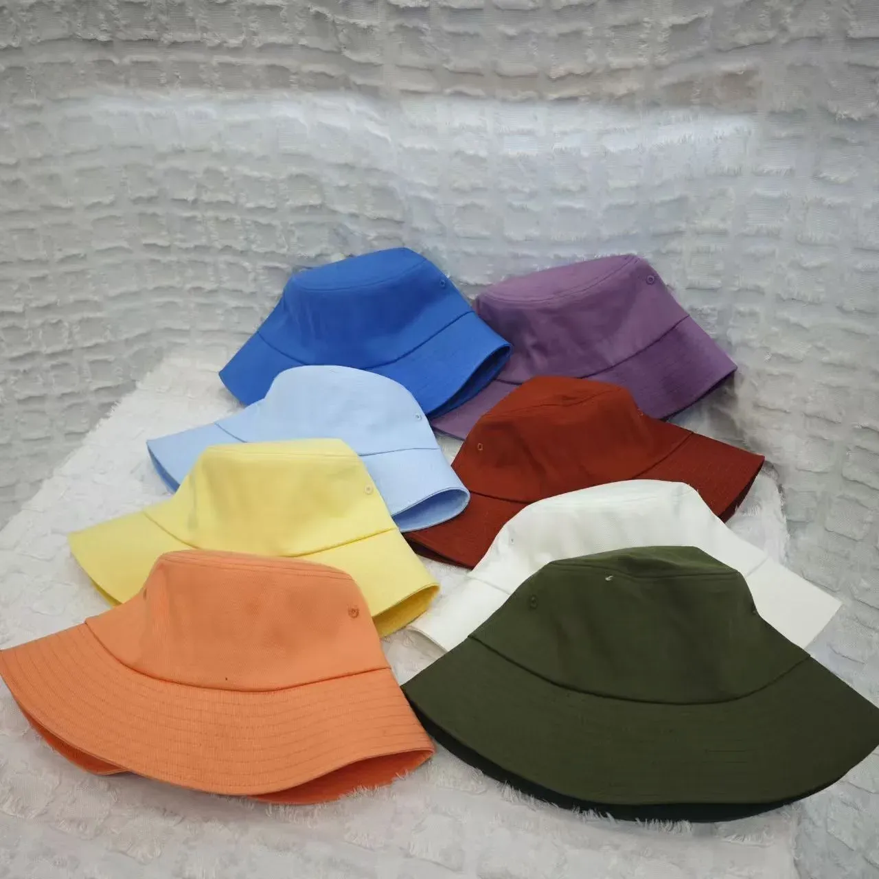 Bucket hat color range