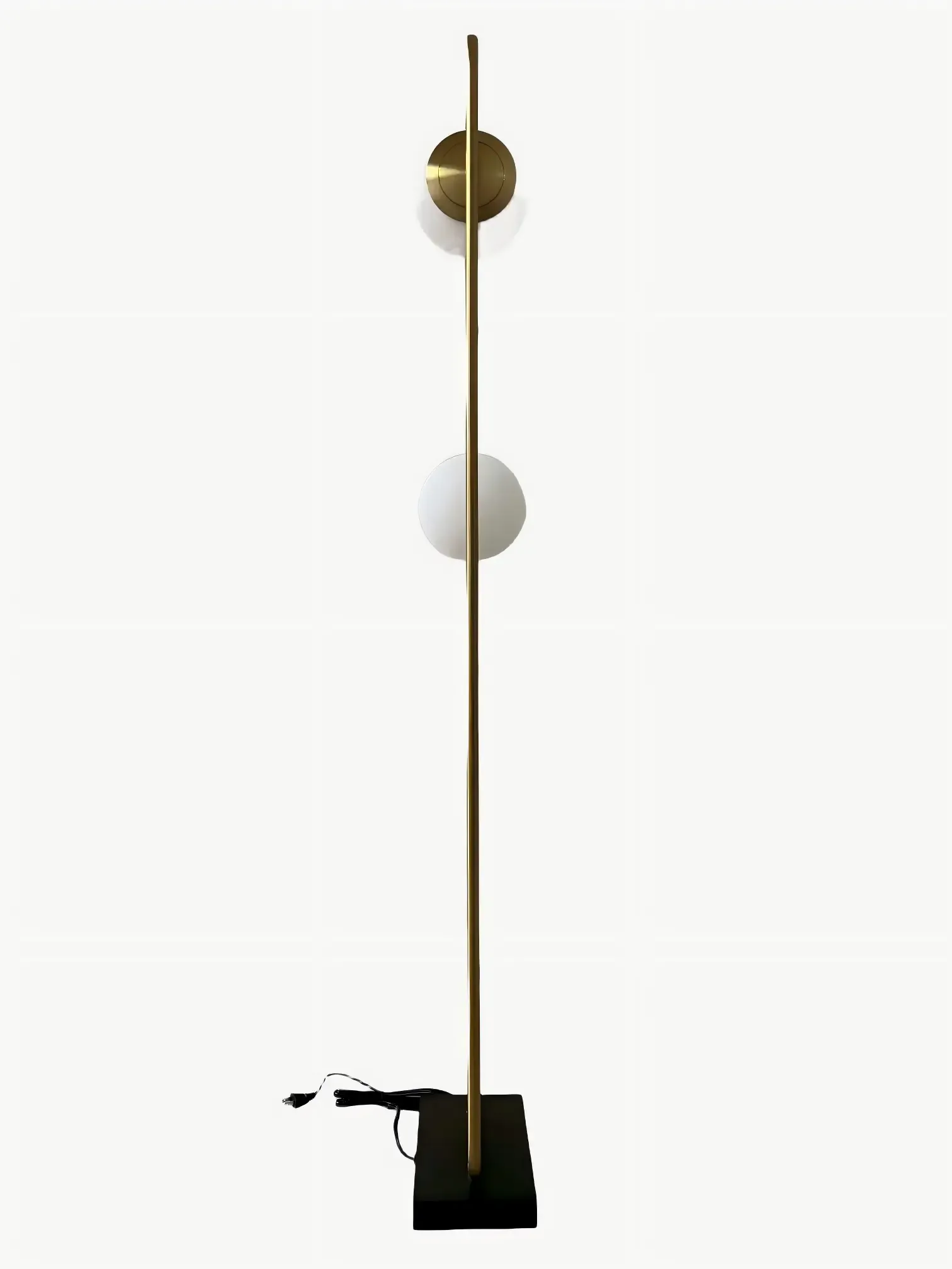 brass-rectangular-frame-double-globe-floor-lamp-cord-detail