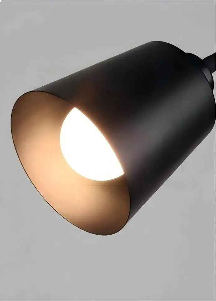 spf-2613-black-conical-floor-lamp-shade-illuminated-detail