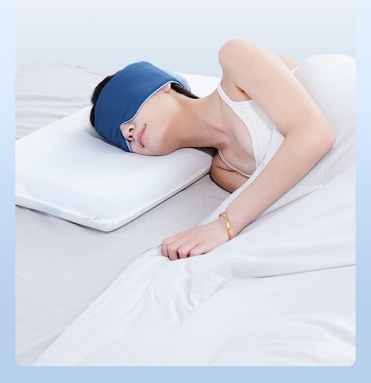 Sleep mask full coverage design view