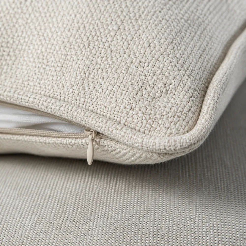 textured-decorative-cushion-cover-construction-detail