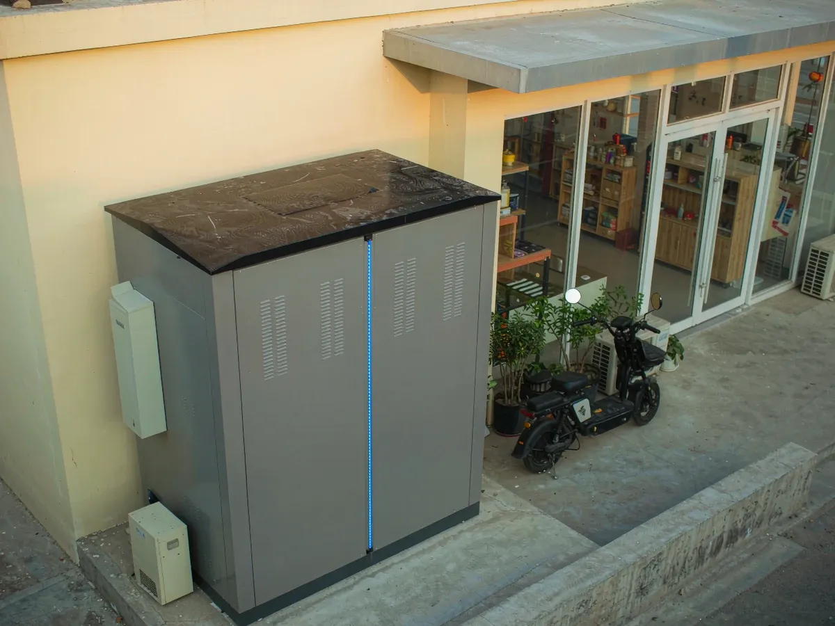 commercial-battery-storage-peak-shaving-demand-charges