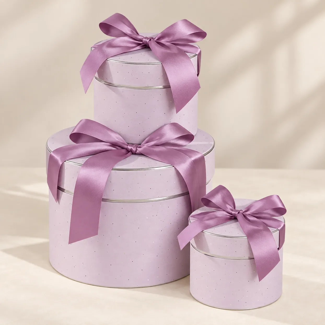 small-lavender-round-gift-box-1