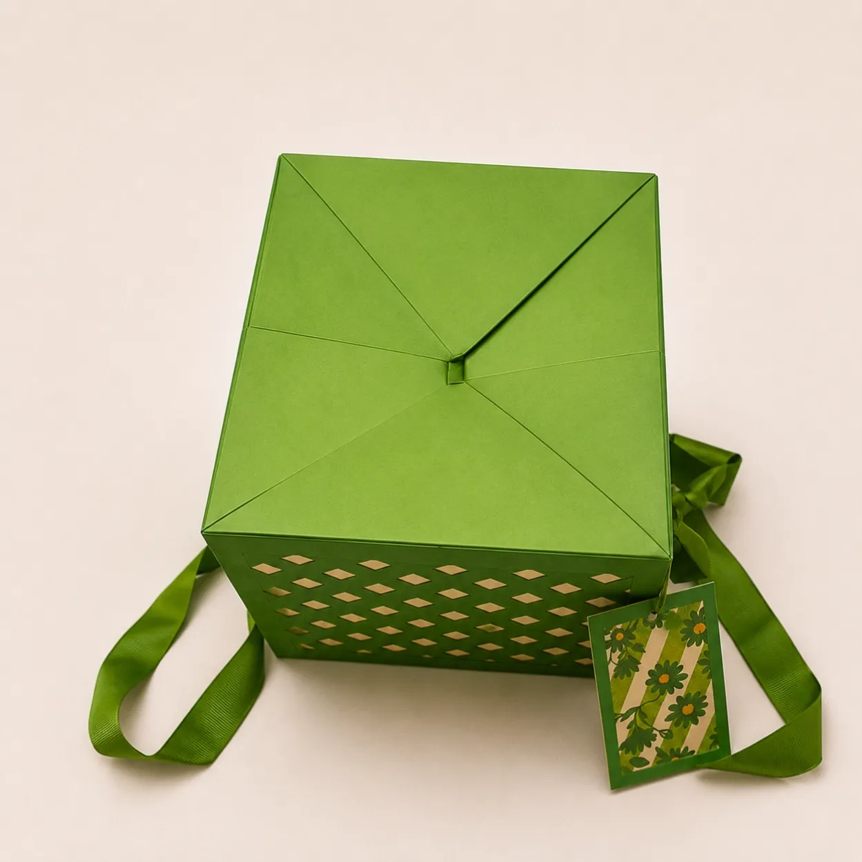 FB-002_Green_02_Box_Bottom