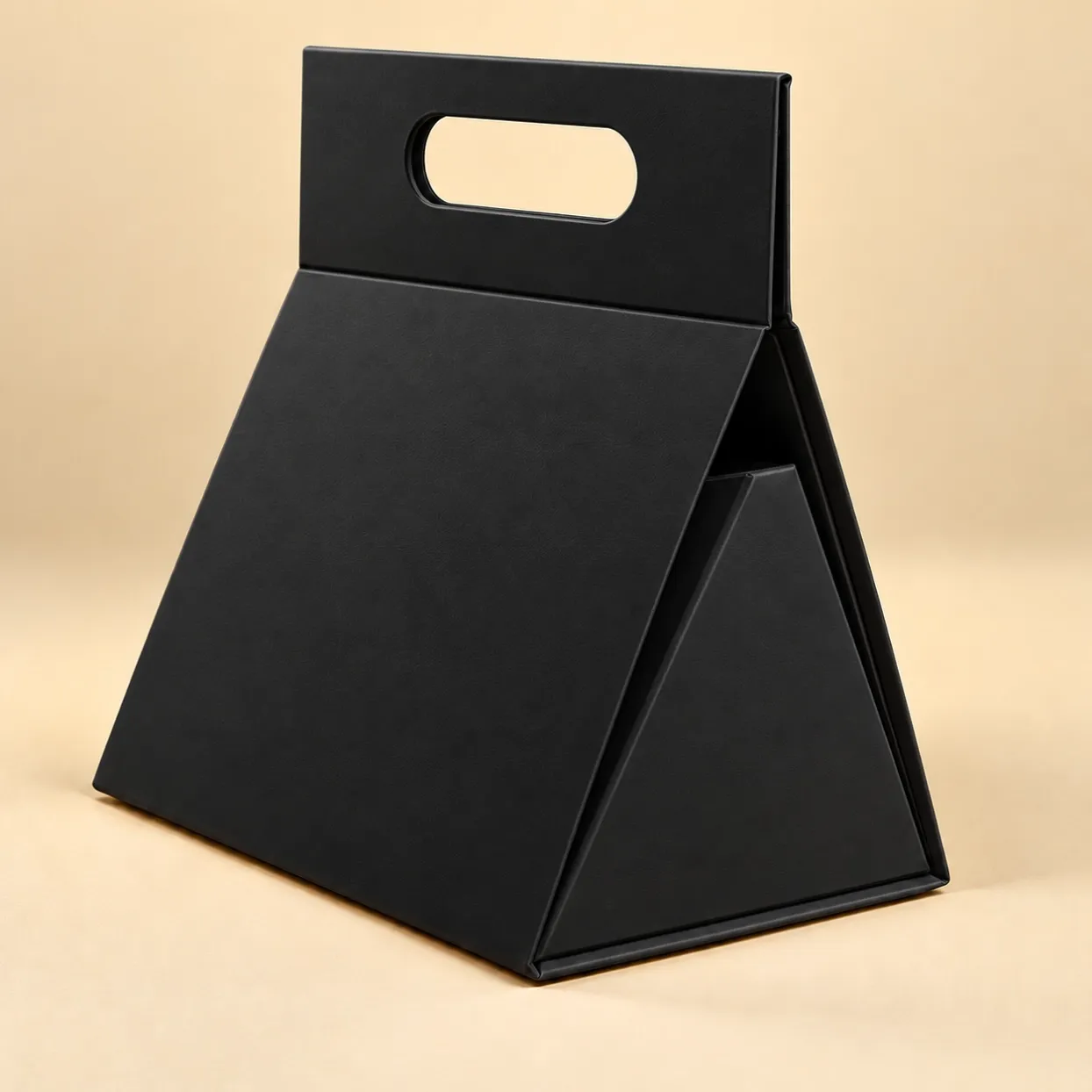 FB-001_Black_01_Closed_View