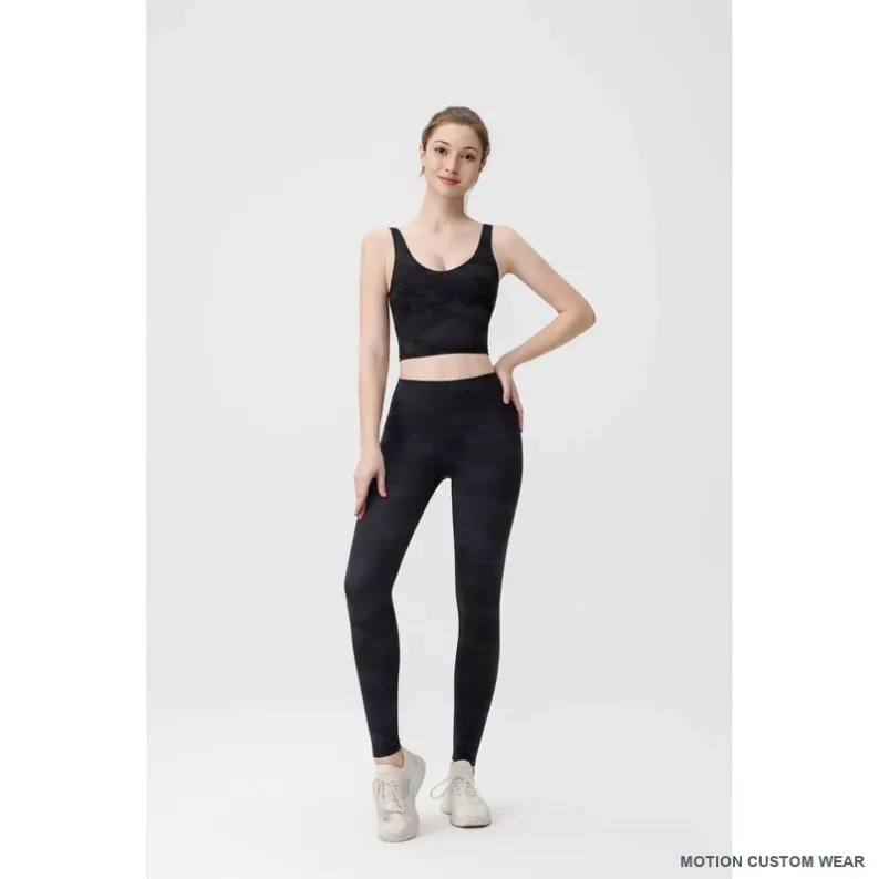 Custom activewear set view detail