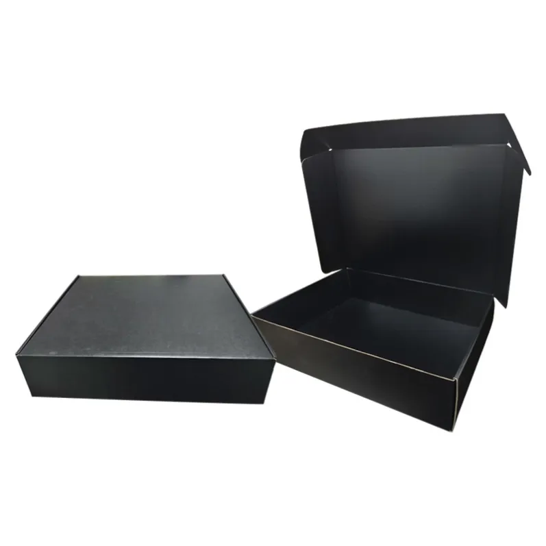 black-apparel-mailer-boxes