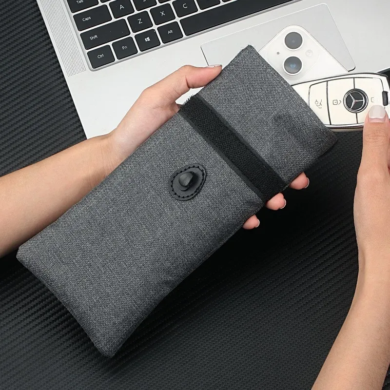 Faraday Phone Bag ZM-SJB-802 — Signal Blocking Anti Scanning Pouch with RFID Blocking main product photo