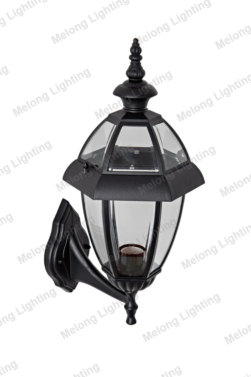 Classic Outdoor Wall Lantern for Exterior Walls 8018J - die-cast aluminum outdoor wall lamp with glass (8018J)