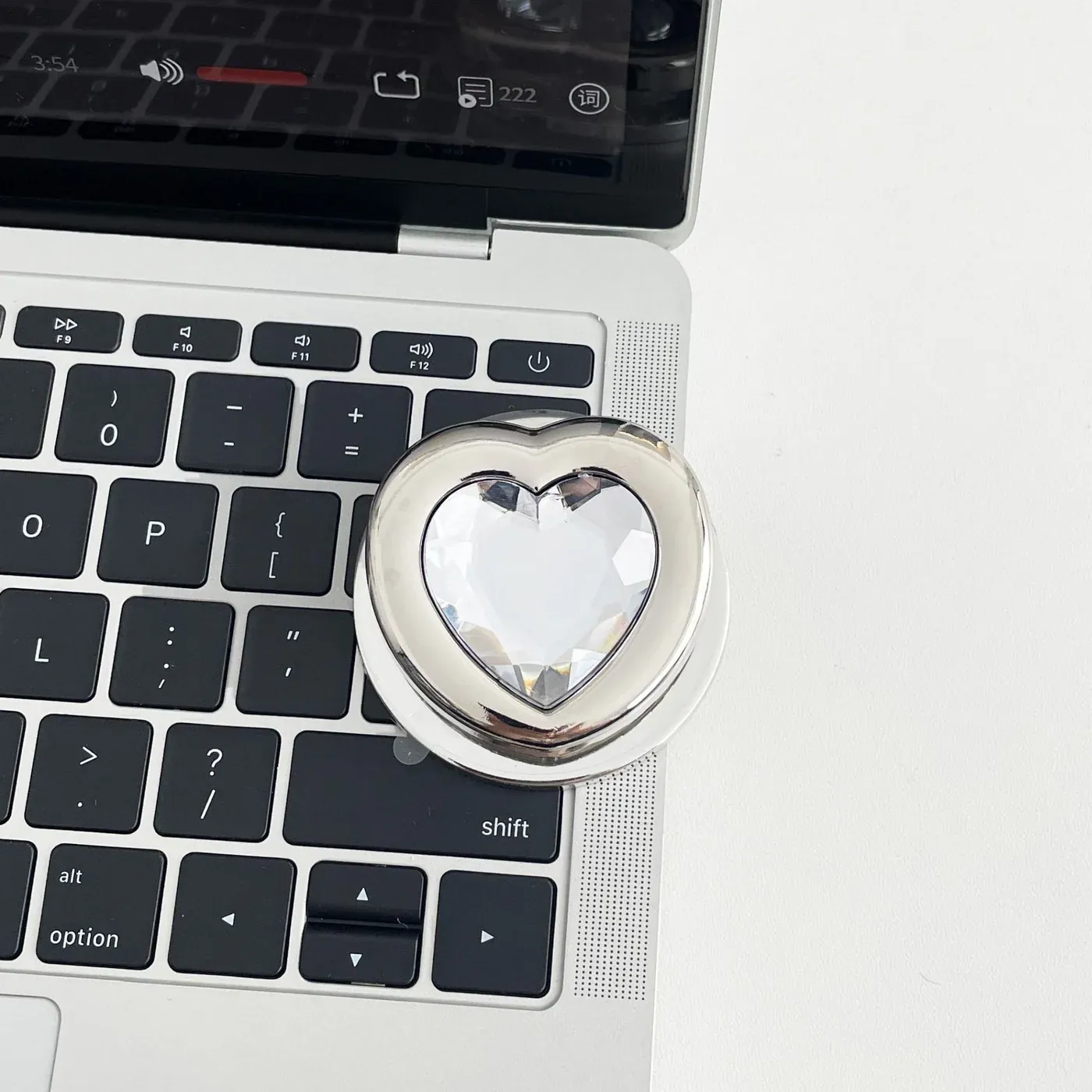 Heart Magnetic Airbag Phone Grip, product photo 03