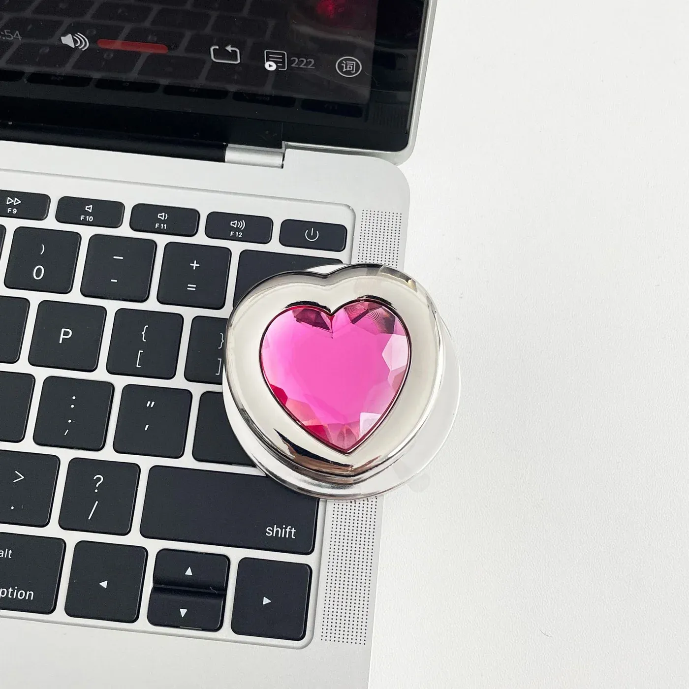 Heart Magnetic Airbag Phone Grip, product photo 05