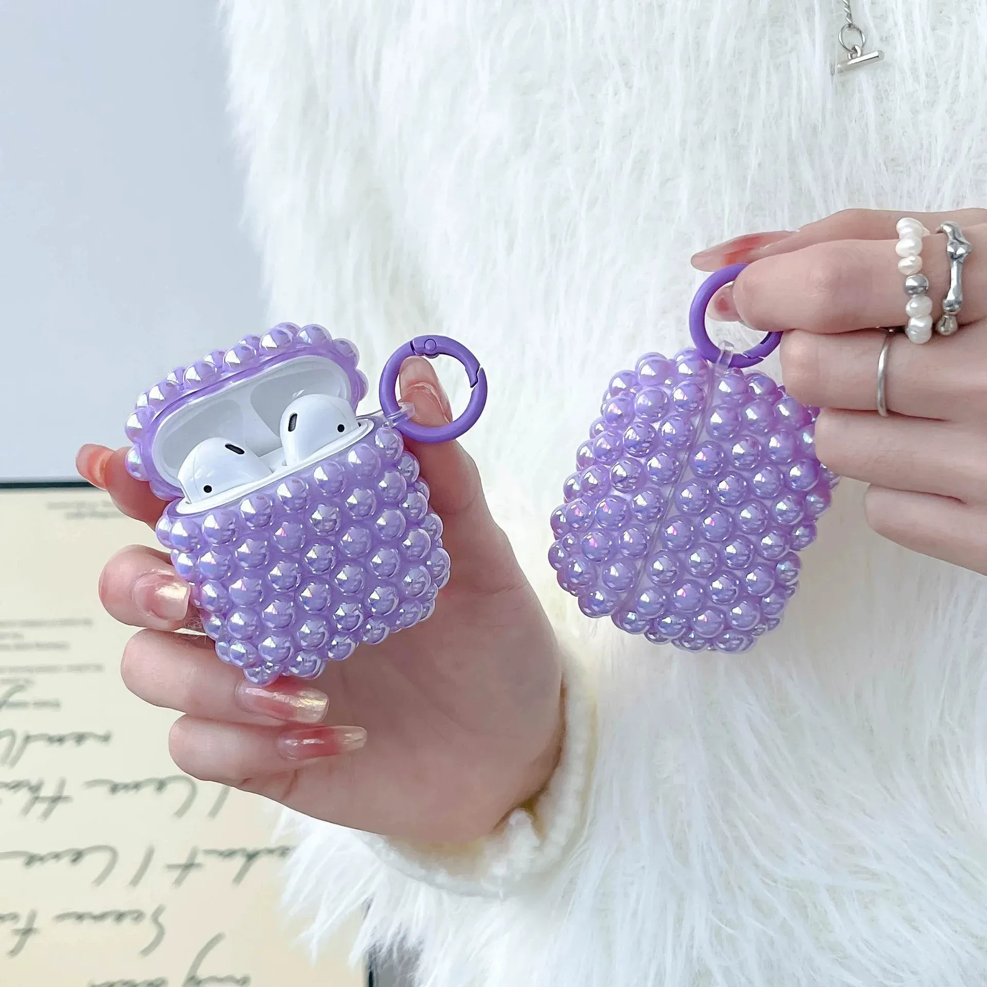 Bubble Pearl Texture TPU AirPods Case, product photo 02