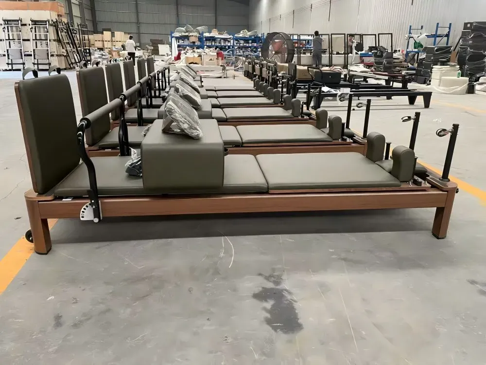 wood-grain-aluminum-pilates-reformer-bulk-production