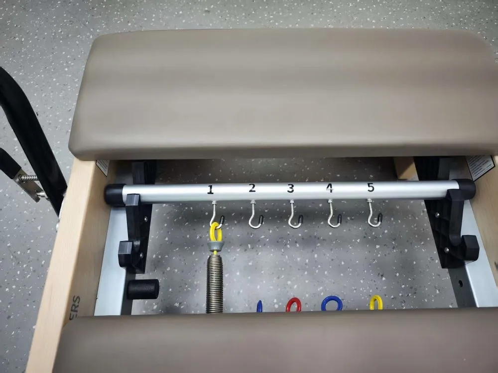 pilates-reformer-five-position-spring-bar