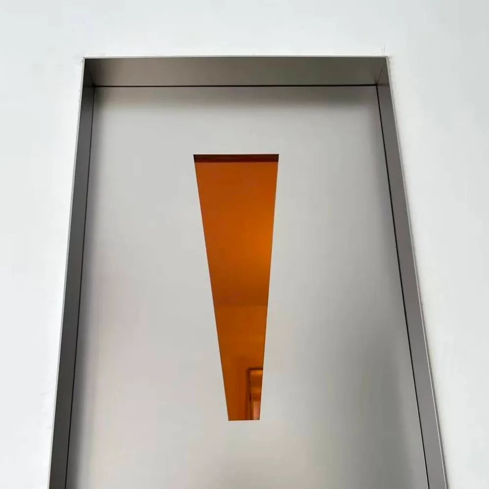 Metal door.pic