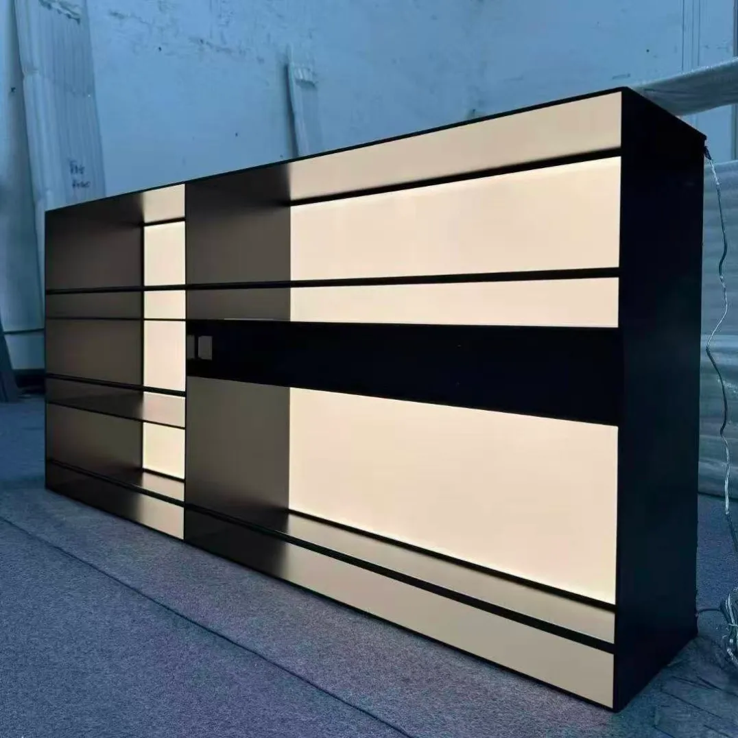 custom-metal-led-display-shelf