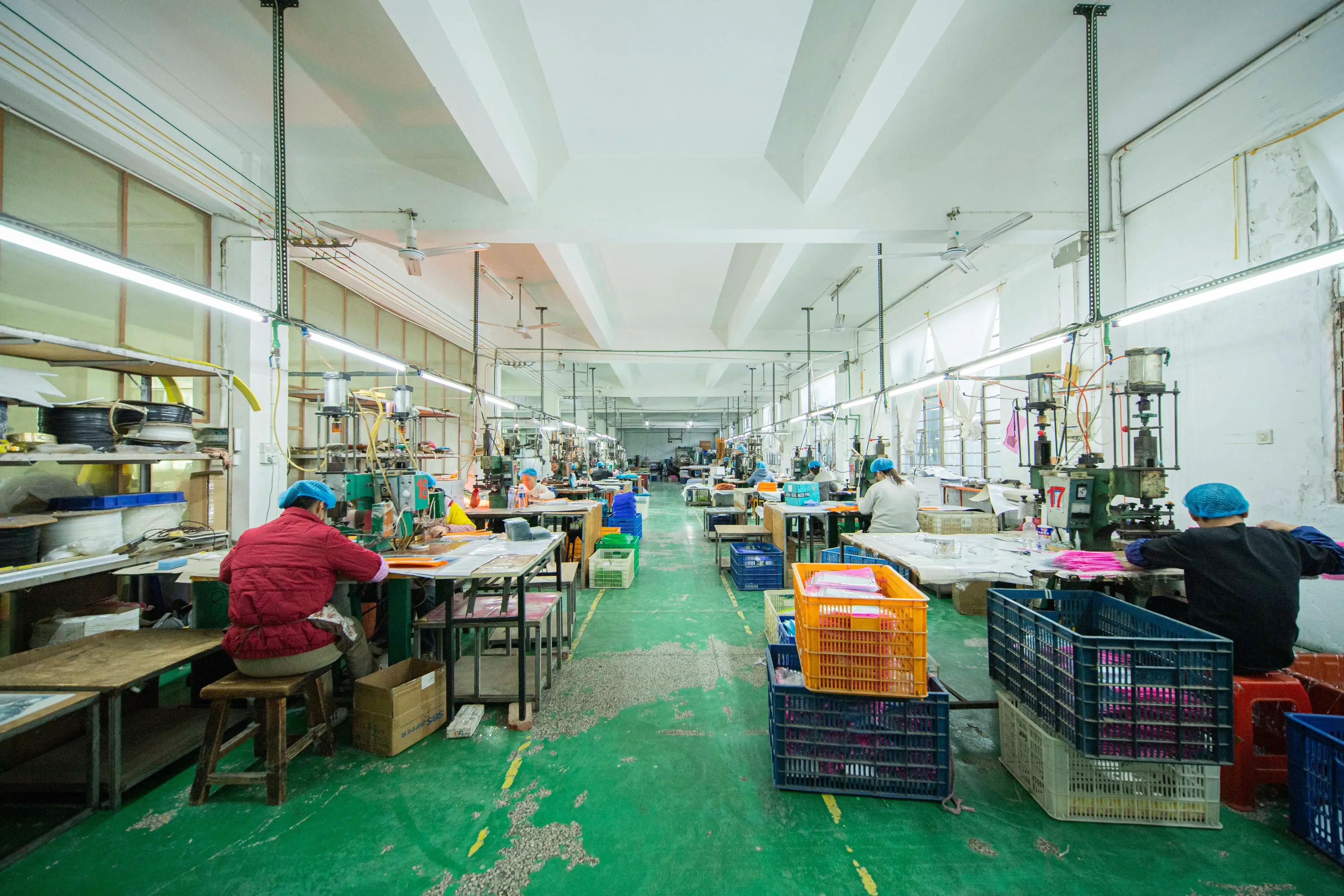 pvc-bag-manufacturer-factory.jpg