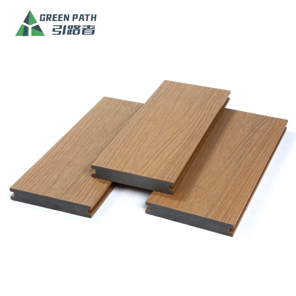 Composite Decking (12)