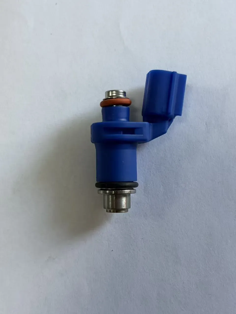 Motorcycle fuel injector product photo