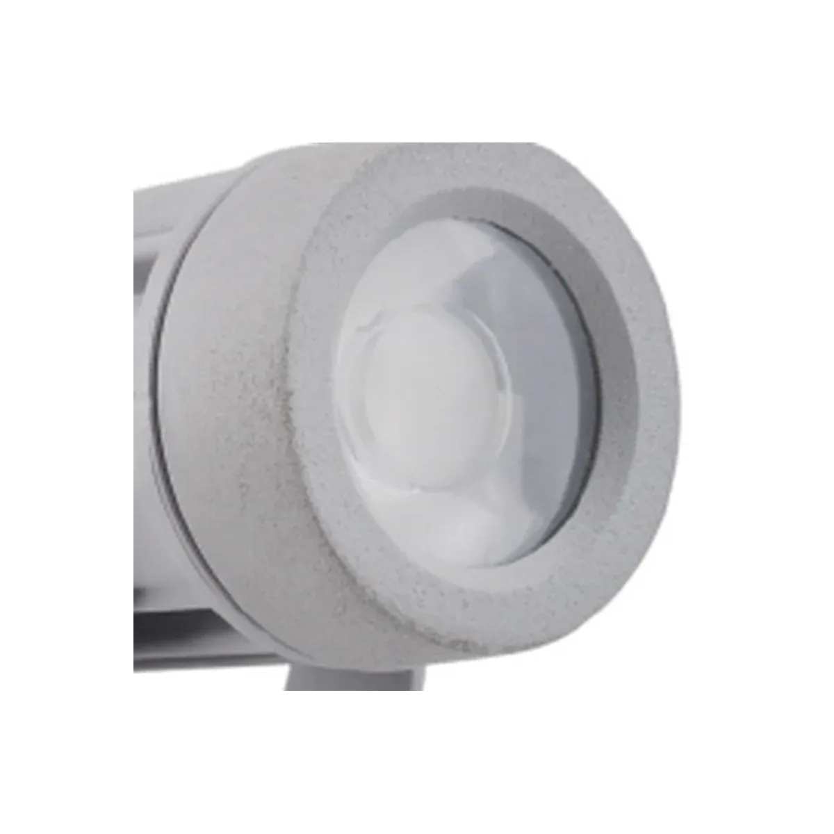 Close-up of 43 mm die-cast aluminium spotlight head with clear lens and tilt bracket - NoorArch outdoor lighting