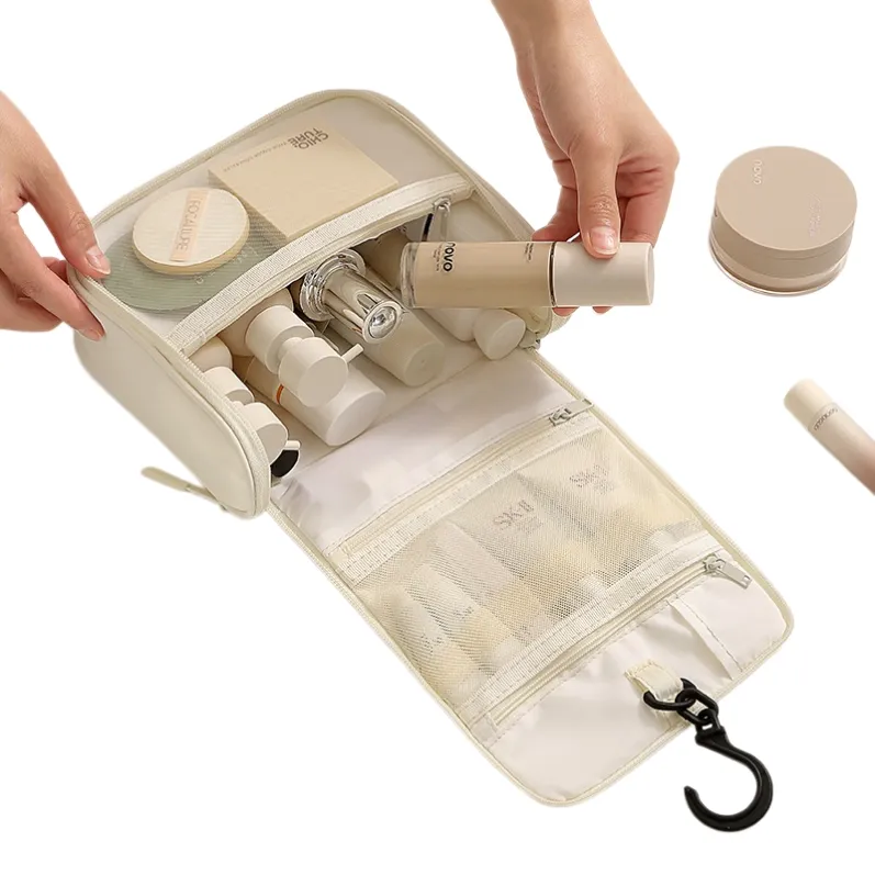 Toiletry Bag8-4