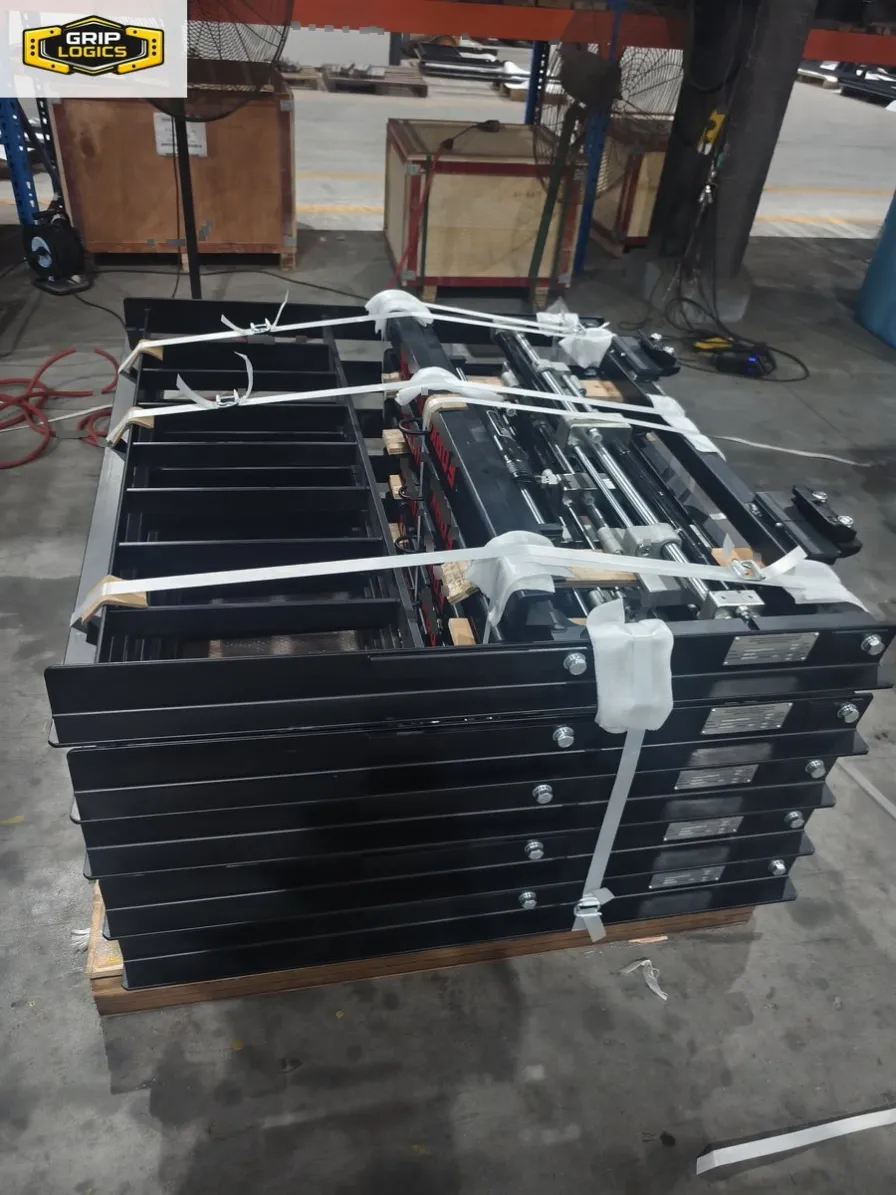 fork-positioner-forklift-attachment-003